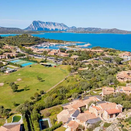 House Boat Small By Interhome Semesterbostad San Teodoro (Sardinia)