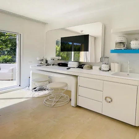 House Boat Small By Interhome Holiday home *