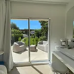 House Boat Small By Interhome סאן תאודורו