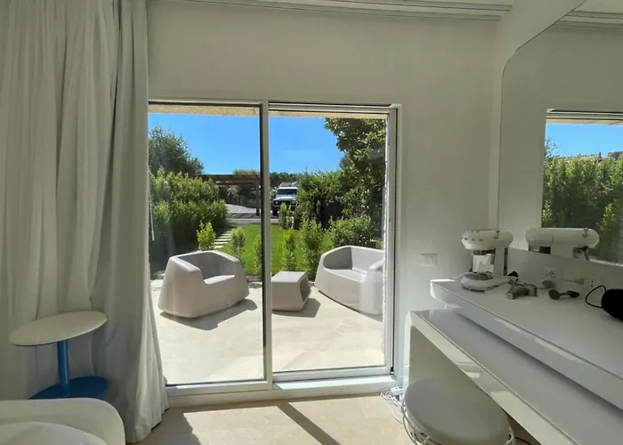 House Boat Small By Interhome San Teodoro (Sardinia)